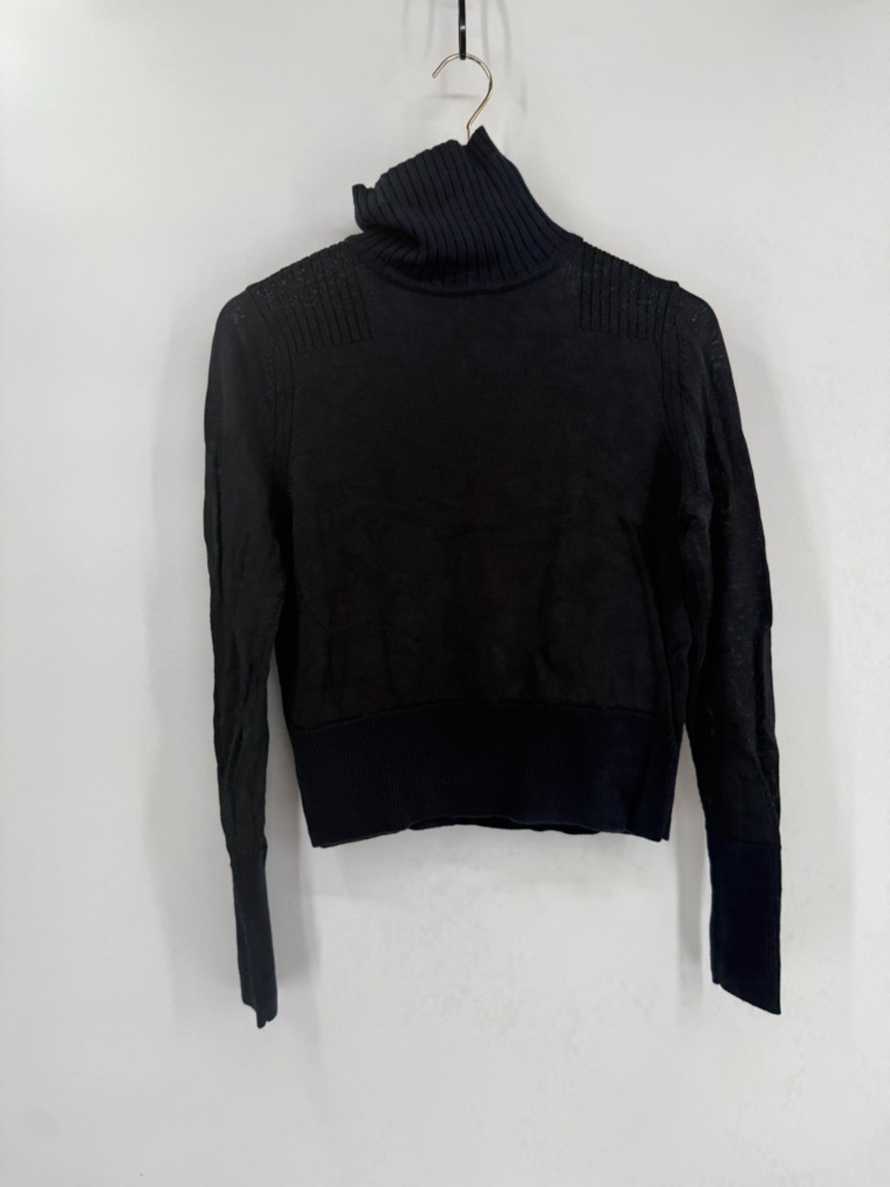 Rag and Bone navy blue and black‎ turtle neck sweater size medium